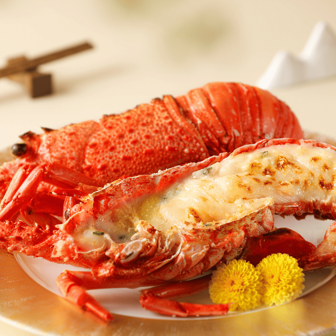 Cuisine Cuisine ifc | Lobster, Fish Maw, and Cantonese Tasting Menu ...